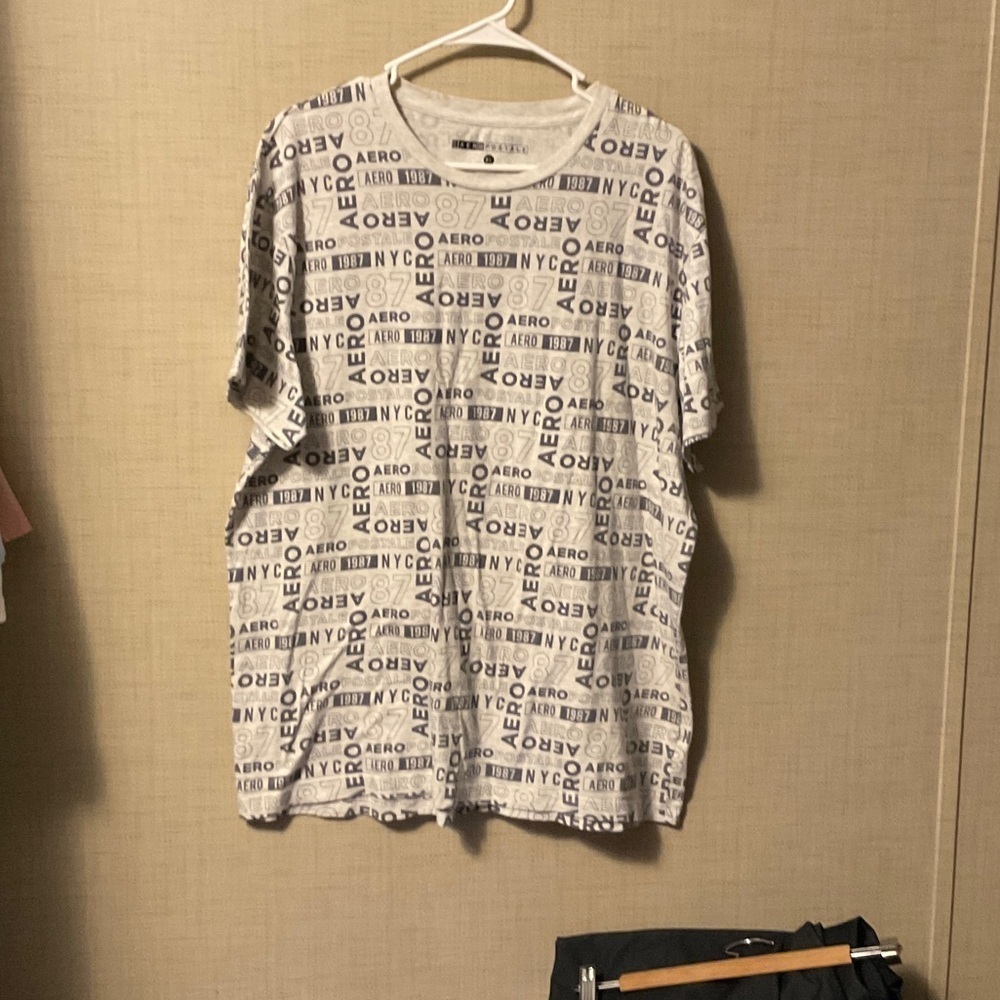 Aeropostale White and Blue Graphic Tee